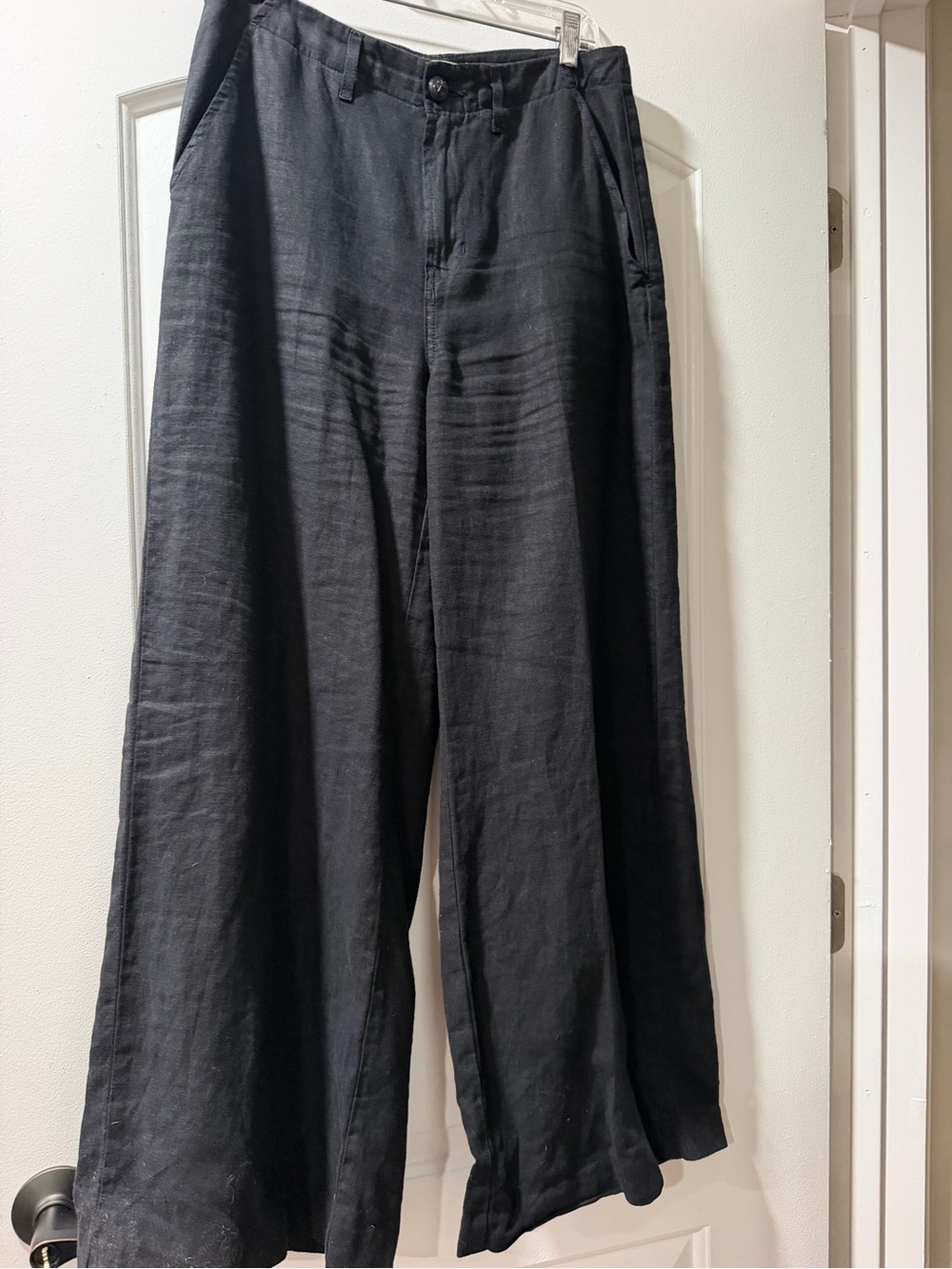 L'AGENCE Black Wide-Leg Chinos